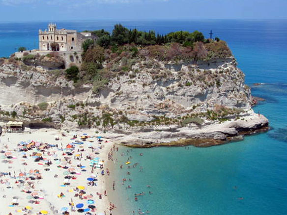 Agosto Tropea